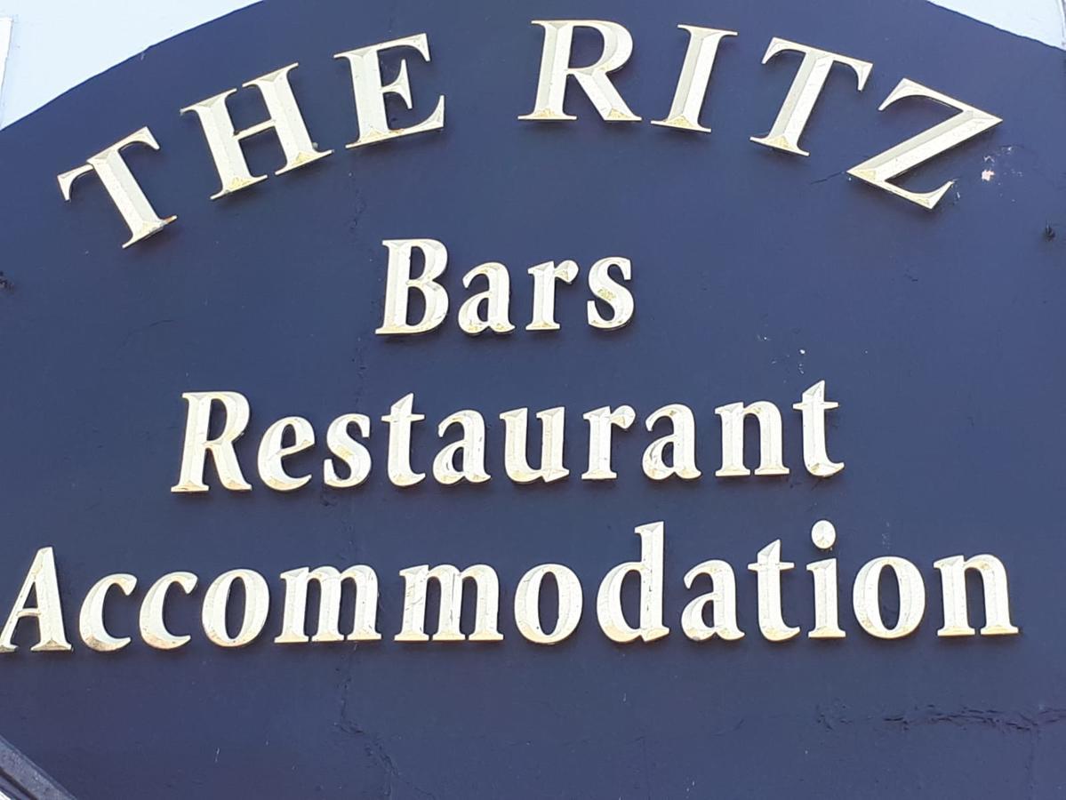 Отель The Ritz House Лисдунварна Экстерьер фото